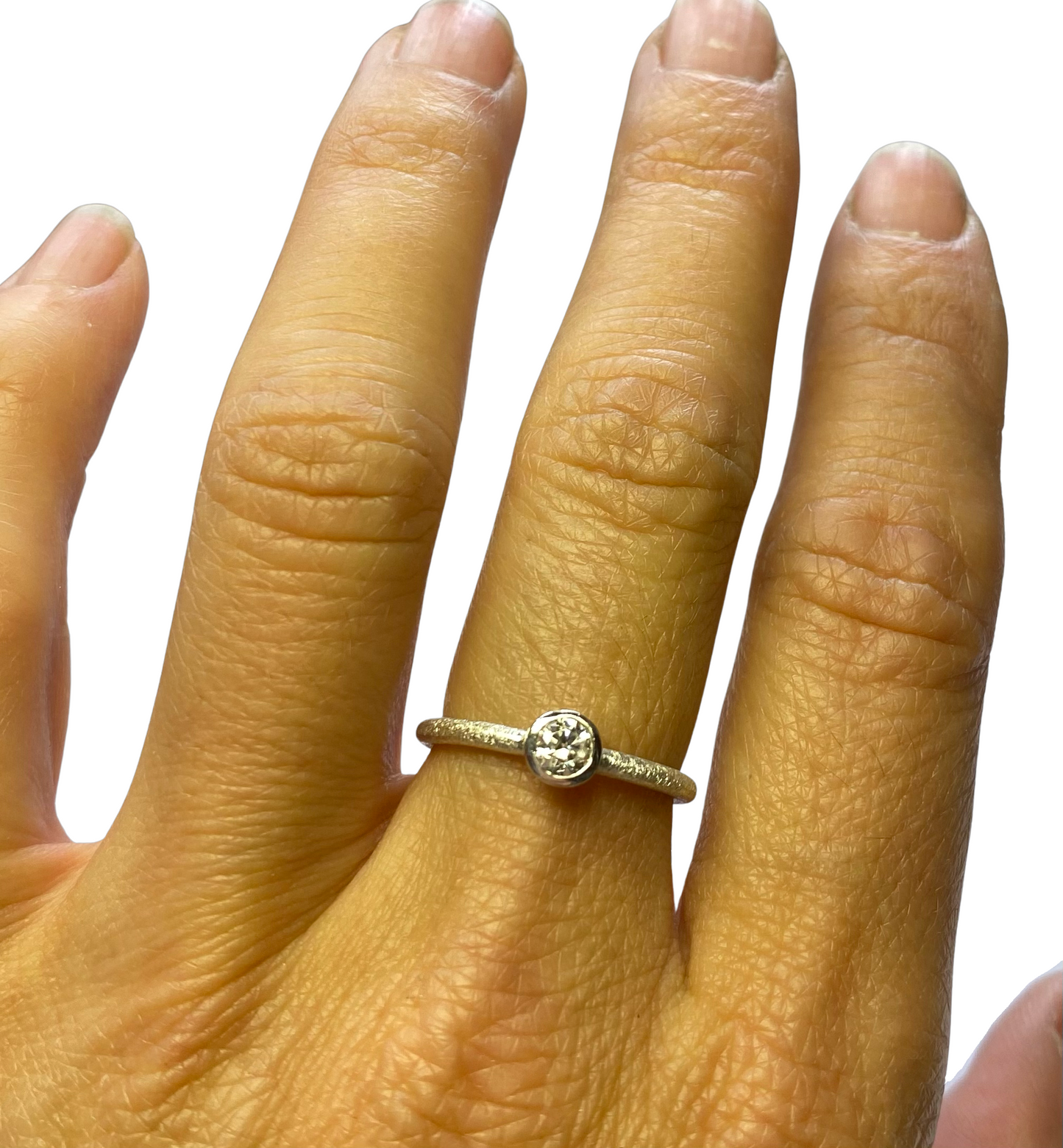 Stapelring mit einem Zirkonia