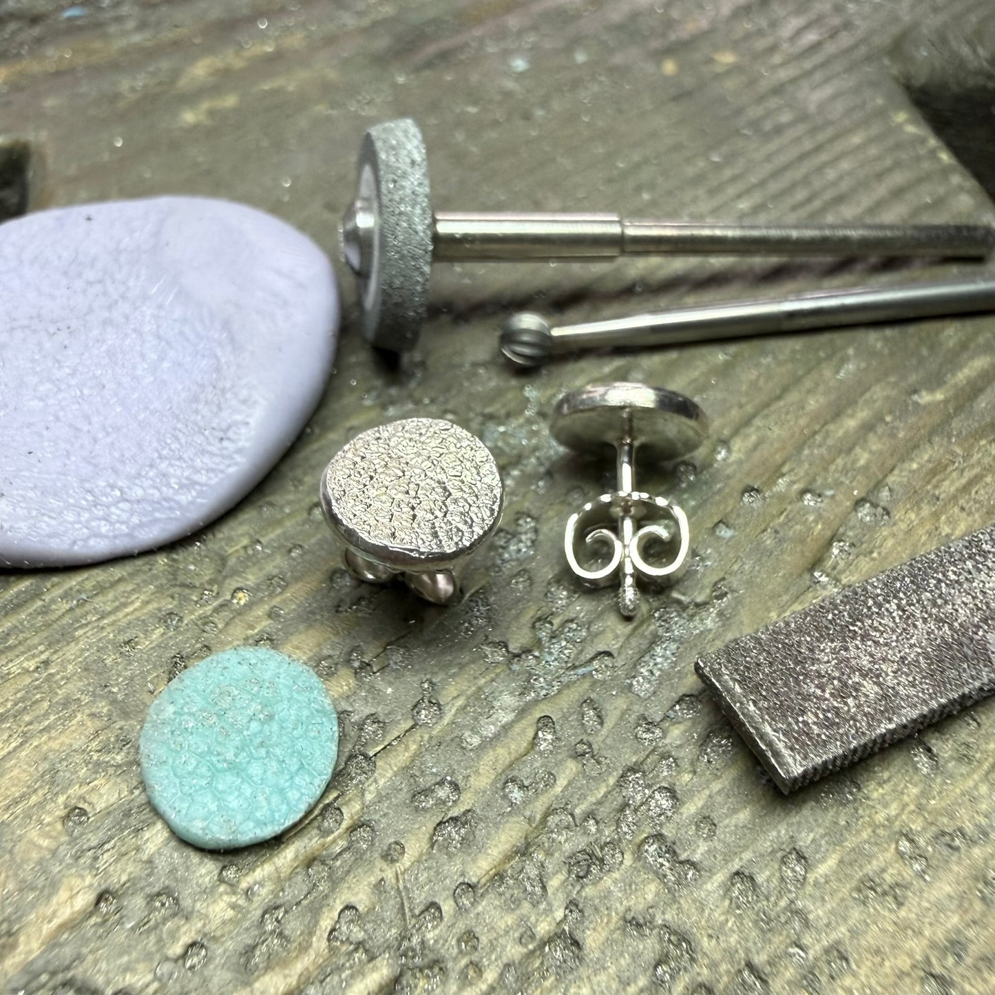 Ohrstecker mit Abdrücken