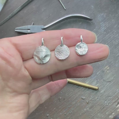 Anhänger in runder Form